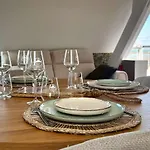 O La Belle Vue Apartment